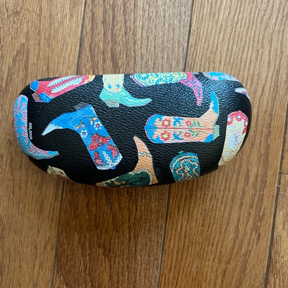 Sydney Love Boots Sunglasses Case